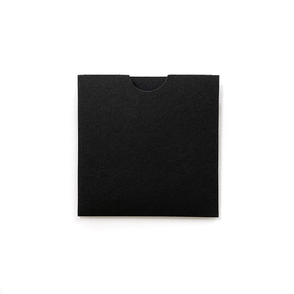Конверт матовий. Форма квадратна кишенька. Колір Black. Розмір 12.5х12.5 см.