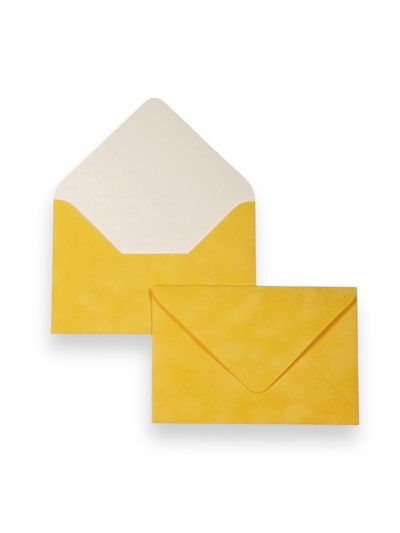 Конверт оксамитовий. Колір Lemon. Розмір 11х16.4 см.