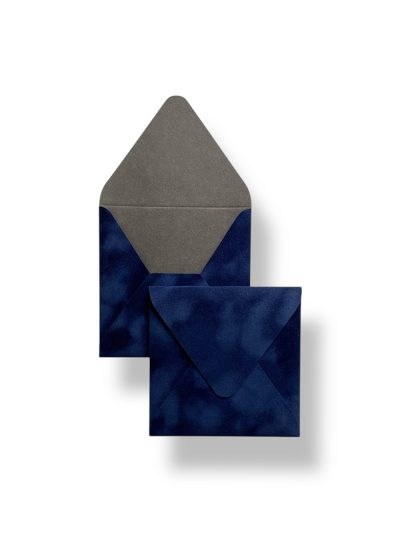 Конверт оксамитовий квадратний. Колір Night. Розмір 13.5х13.5 см.