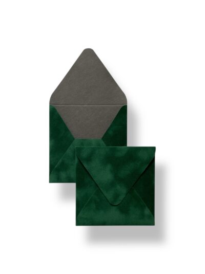Конверт оксамитовий квадратний. Колір Forest . Розмір 13.5х13.5 см.