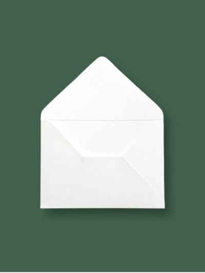 Конверт матовий. Колір Friable White. з фактурою.  Розмір 15.5х21.5 см. для А5