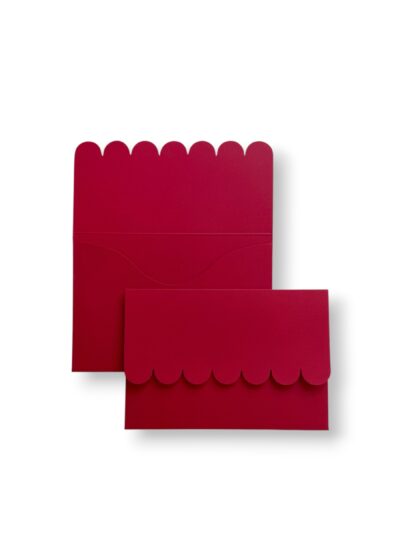 Конверт матовий. Форма кучері. Колір Rojo. Розмір 11.5х16.5 см.